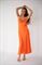 Оранжевое платье на бретельках фото